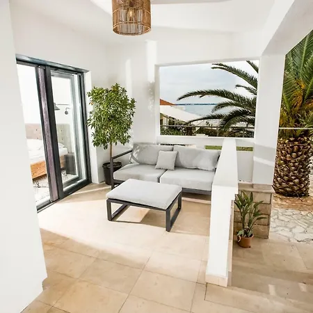 Sunsetloft Vir