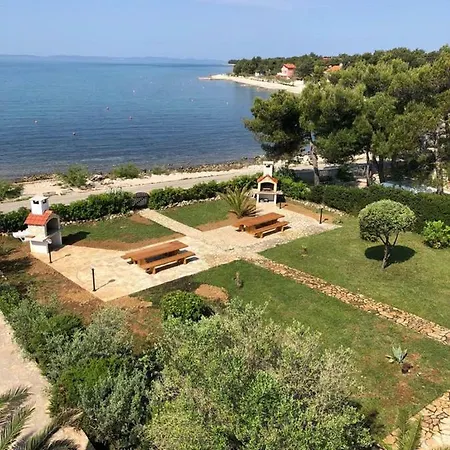 Apartmán Sunsetloft Vir